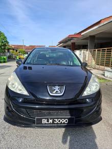 Peugeot 207 in Kuantan, PHG