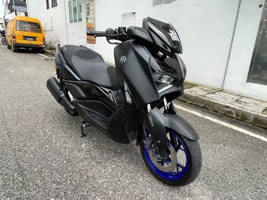 Yamaha XMAX