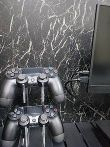 Playstation 4 Slim 1TB + Monitor & 28 Games in PSN