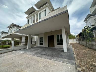 Semi-Detached House For Sale in Rawang,SGR