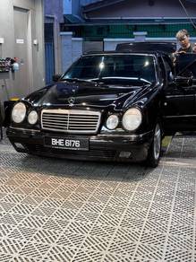 Mercedes Benz 200 in Gombak, KUL