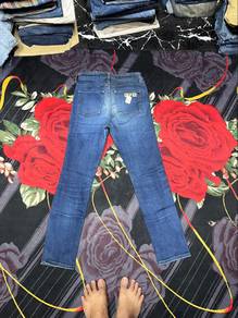 seluar jeans uniqlo saiz 27