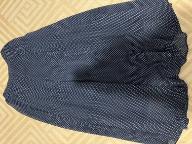 Preloved Polkadot Skirt