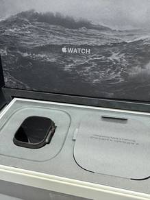 Apple Watch Ultra2, 49mm Black Ti Black Ocean