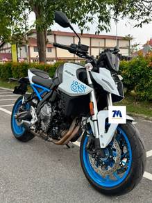 Suzuki GSX-8S