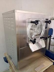 Hard ice cream machine