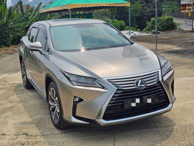 Lexus RX 200t T LUXURY in Desa Petaling, KUL