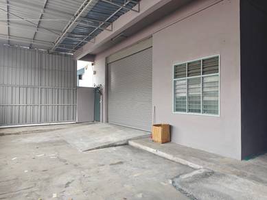 Warehouse / Factory For Sale in Permatang Tinggi,PNG