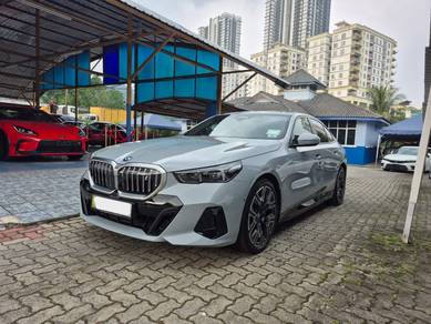 BMW i5 eDRIVE40 M SPORT in Johor Bahru, JHR