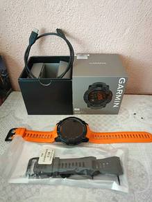 Jam Garmin Instinct 3 AMOLED Like New