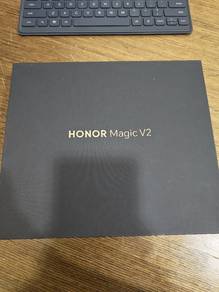 Honor Magic V2