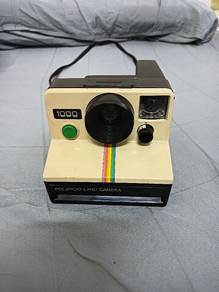 Polaroid land camera 1000