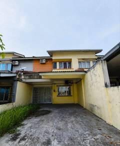 1.5-storey Terraced House For Sale in Sepang,SGR