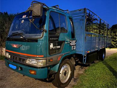 Lorry for sale