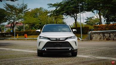 2021 Toyota Harrier Z LEATHER PACKAGE