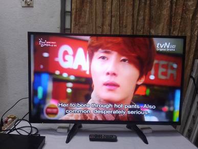 Panasonic 42" full hd led