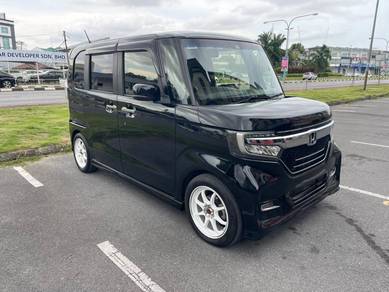 Honda N BOX CUSTOM G in Kuching, SWK