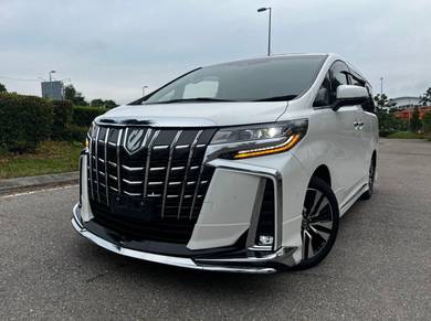 Toyota Alphard SC in Puchong, KUL