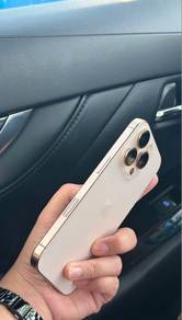 16 pro desert titanium 256 GB ZP set