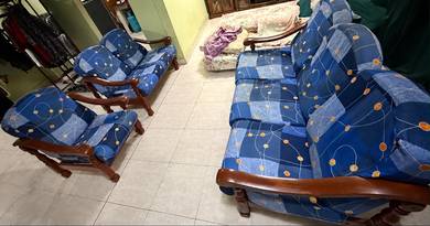(3+2+1 Seater)Wooden Sofa Set / Set Sofa Kayu