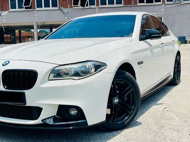BMW 528i 28i M SPORT in Ampang, SGR