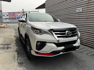 Toyota Fortuner VRZ in Kuching, SWK