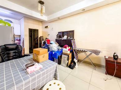 Condominium For Sale in Putra Suria Residence