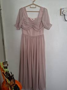 She's brand evening dress 