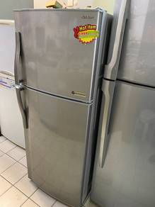SHARP 260L Refrigerator SJ269sp1n - terpakai