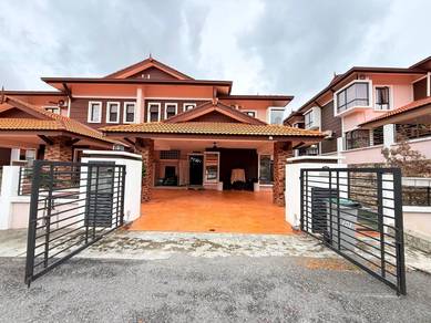 Semi-Detached House For Sale in Senawang,NSN