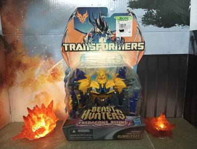 Transformers Predacons Rising Nova Blast Bumblebee