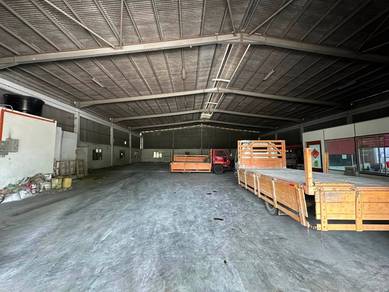 Warehouse / Factory For Sale in Cheng,MLK