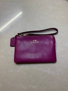 Coach Corner Zip Wristlet
