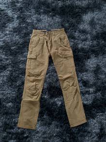 Cargo pant khaki