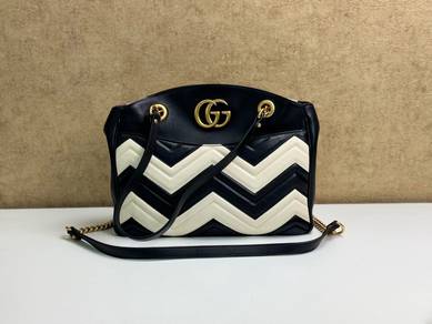 [RAYA SALES] Gucci 443501 GG Marmont Shoulder Bag