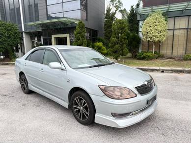 2002 Toyota Camry E