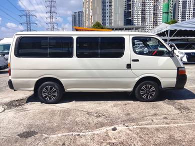 2001 TOYOTA HIACE WINDOW VAN (M) Low Roof Promo