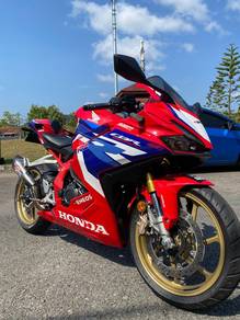 Honda CB250R