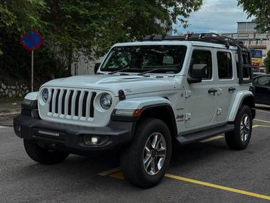 2021 Jeep Wrangler UNLIMITED SAHARA