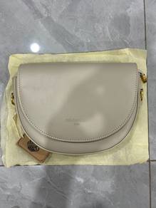 Dr. Cardin Sand Shoulder Bag