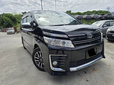 Toyota Voxy ZS in Salak Selatan, KUL