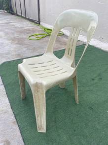 YA70L1   Kerusi Plastik Plastic Chair