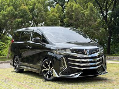 Toyota Alphard 2.5 SC in Puchong, SGR