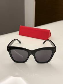 H&M Elegant Black Sunglasses with Carry Case