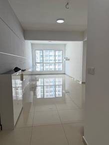 Condominium For Sale in I-Santorini