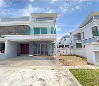 Semi-Detached House For Sale in Rawang,SGR