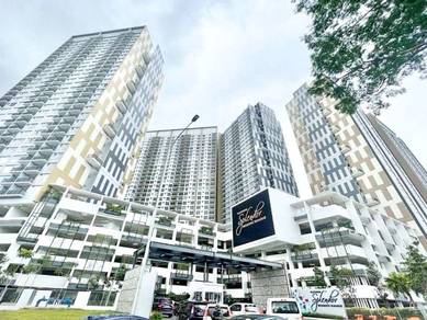 Condominium For Sale in Platinum Splendor Residensi Semarak