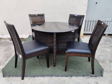 PK167 Meja Makan Bulat Kaca Round Dining Table 1+4