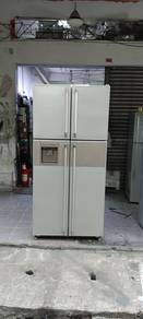 Jenama Hitachi 4door water dispenser 550L