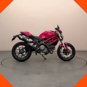 Ducati Monster 796